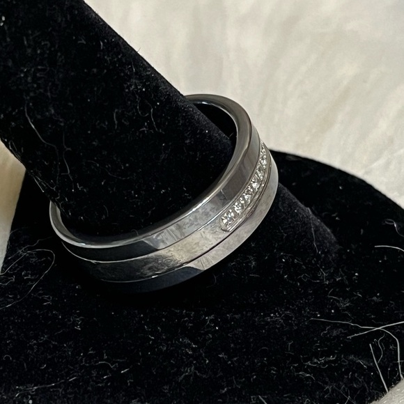 Size 12 Dual Silver Tone Rhinestones Ring - Picture 4 of 13